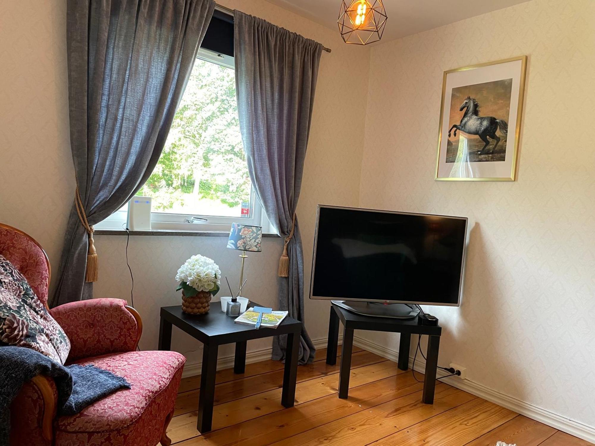 Baersta Bnb Kolback Экстерьер фото